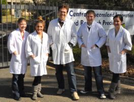 PhotoID:11330, Dr Andrew Fenning (centre) with lab-based research students L-R Amy Suthers, Alannah van Waveren, Douglas Jackson and Candice Pullen