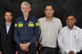 PhotoID:13263, L-R EGAT Engineer Kongsakde Gojagang, Senior Research Fellow Dr Alan McLeod, EGAT Engineer Supree Chalermjantha and CQUni lecturer Dr Subhash Sharma (program coordinator Maintenance Management and Tribology). 