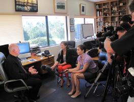 PhotoID:14211, VC Professor Scott Bowman endorses the RUN plan during a media conference on Rockhampton Campus following the video-linked launch