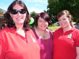 PhotoID:6084, Mentor Tina Bunge, Lecturer Lyn Hughes and Mentor Janelle Patroni at the recruitment pizza day.