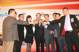 PhotoID:8059, The winners at the Australia China Alumni Awards.