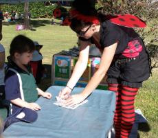 PhotoID:8931, Children were treated with lots of fun activities during Romp in the Park.