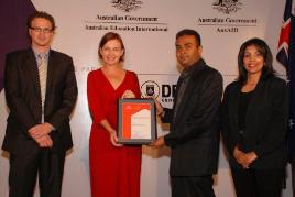 PhotoID:12090, Ramesh Anthony is congratulated by Trade Commissioner Tom Calder, Acting High Commissioner Sonya Koppe and Deepa Mathews, CQUniversity's South Asia Regional Manager