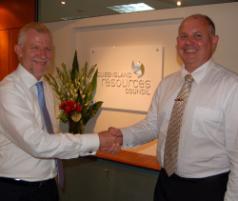 PhotoID:7911, QRC Chief Executive Michael Roche and CQUniversity Vice-Chancellor Scott Bowman.