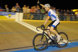 PhotoID:11753, Josh acknowledges the crowd. Courtesy Casey Imaging