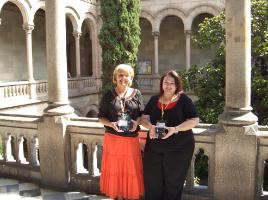 PhotoID:7508, Vicki Pascoe (left) and Kylie Radel in Barcelona where they accepted their award