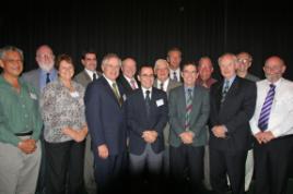 PhotoID:5226, The Chancellor and Vice-Chancellor with early graduates (from left) Greg Low Choy, Brian O'Driscoll, Lois McBow, Philip Hoare, Des Pearson, Peter Wells, Tony Heffernan, Phillip Procopis, Bob Wells, Bob Dalgleish, Allan Johnson, Ray Hutchings