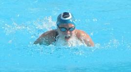 PhotoID:10382, One of the young swimmers in action