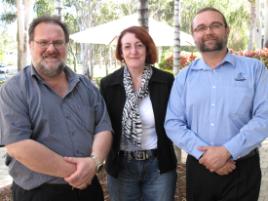 PhotoID:9364, Guest speaker Dr Geoff Dell, Northern Territory-based OHS student Marita Wilson and PNO-CQ Coordinator/Lecturer Dale Trott chat about the key topics discussed