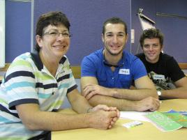 PhotoID:8441, L-R Fiona and Daniel Dobbin and Morgan Bennett have plenty of support as they commence their studies at CQUniversity in 2010