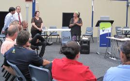 PhotoID:10633, Suzanne Thompson speaks to participants in the forum