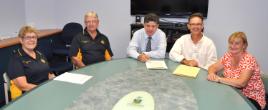 PhotoID:14331, L-R Rotarians Julie Blair, Terry Loague and Neil Malick chat with Prof Kevin Ronan and Assoc Prof Bernadette Moore, Director of the Wellness Centre