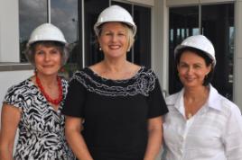 PhotoID:10526, Pathways facilitators L-R Dorne Wallace, Lyn Forbes-Smith and Robyn Smith prepare for the Women in Hard Hats event