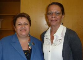 PhotoID:14852, Prof Bronwyn Fredericks with Lexie Jarrett from the CQUni Health Clinic