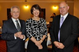 PhotoID:8012, Talking engagement: Dr Peter Ellyard, Geraldine Doogue and Vice-Chancellor Professor Scott Bowman.