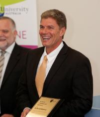 PhotoID:12173, Awardee Professor David Robinson