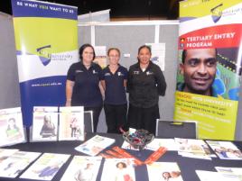 PhotoID:12536, Kamiah Beezley, Starleigh Blackman and Nikki Timor provide advice to prospective students. 