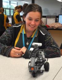 PhotoID:14141, Kimberley Spinks in the Engineering labs