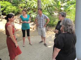 PhotoID:13427, LINK for a larger image of Dr Malone chatting with CQUni project team members