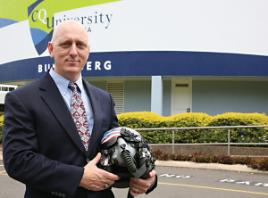 PhotoID:10355, Ron Bishop named CQUniversity's top lecturer of 2010.