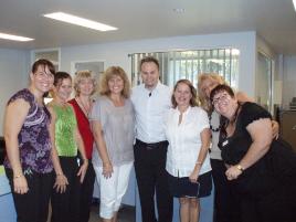 PhotoID:8646, Kirstin Freeman, Mandy Finch, Michele Palu, Sue Praed, Steven Bradbury, Jennifer Sharp, Suellen Thomas and Nicole Puglisi at the Bundaberg Campus