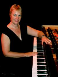 PhotoID:12281, CQUniversity senior lecturer Judith Brown will perform alongside special guests in her last concert for 2012. 