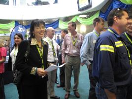 PhotoID:8606, Institute for Resource Industries and Sustainability (IRIS) Director Anna Thomas mingles at the event. Dr Thomas also attended in her role as General Manager of Rail Innovation Australia