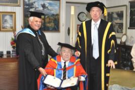 PhotoID:7591, Dr Gold with Deputy Chancellor Charles Ware (right) and Executive Director Corporate Services Ken WIndow