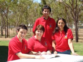 PhotoID:4865, Ross Pallentine (BLM student), Venessa Flint (sitting - BLM student), Boban Arezina-llic (BIT/BLM student) and Sanober Maker (Masters of Accounting student) all have supported other students through the CQU Mentor Program. 