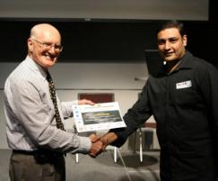 PhotoID:4974, Kartik gets an award from QUT's David Hood 