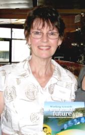 PhotoID:7418, Dr Barbara Webster with her book